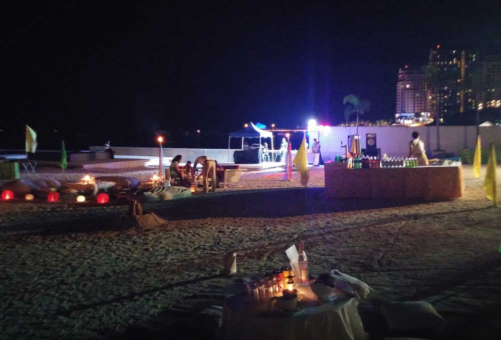 All-you-can-drink on beer and selected drinks from 8 to 10 p.m. at Be Resort's Bonfire Fridays.