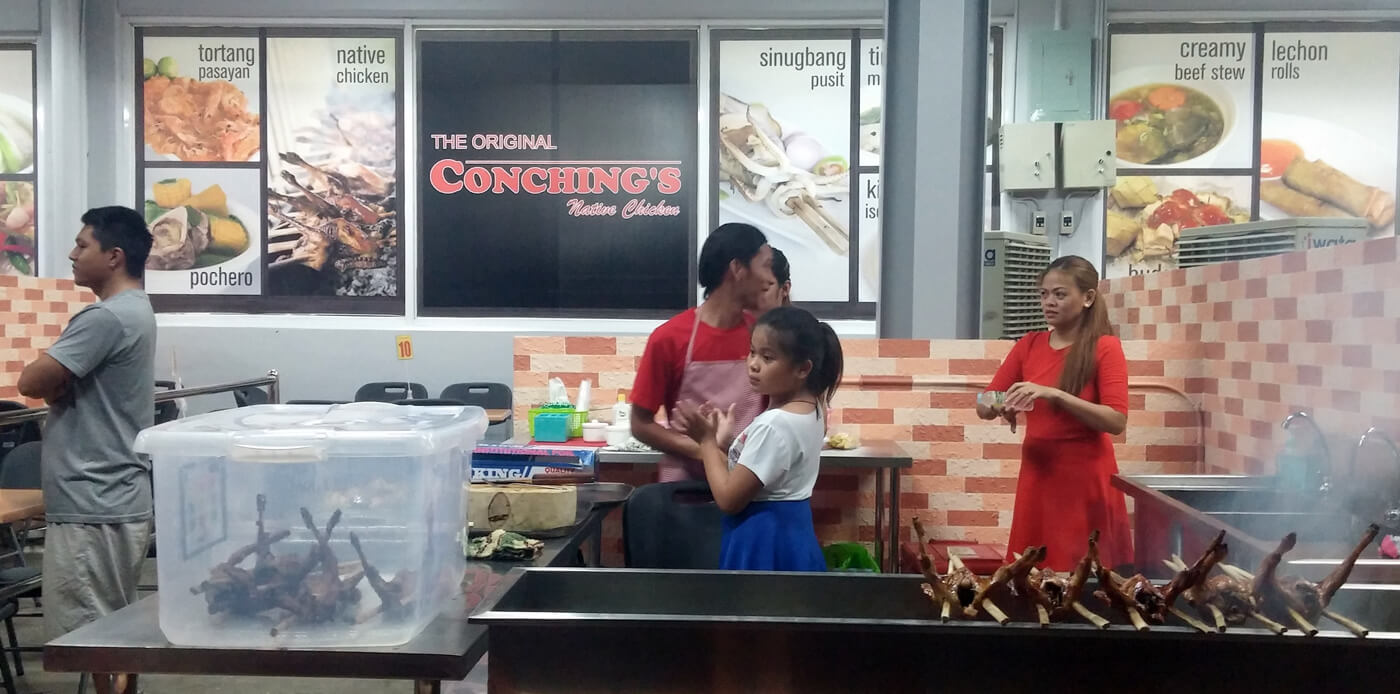 Conching's at SM Hypermarket features al fresco dining. It can seat a maximum of 32 people.