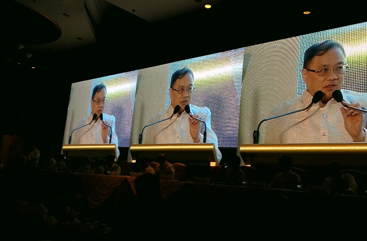 Cebu News Digest: Jan. 11, 2015: Manny Pangilinan group proposal to build 3rd bridge approved; LTFRB okays P7 new minimum jeepney fare; Talisay, Tuburan win in Sinulog sa Kabataan sa Lalawigan