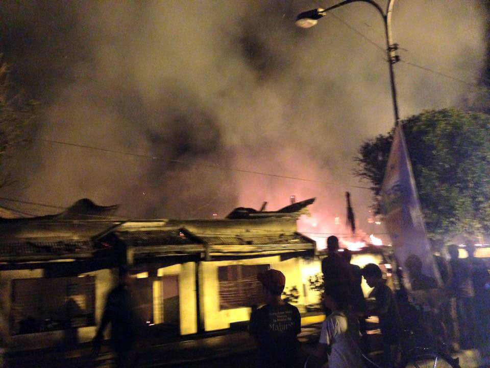 Cebu News Digest: Jan. 26, 2015: Fire destroys 7 Danao City offices; Archbishop Palma tells PNoy to move on; more traffic experiments in Cebu City ahead