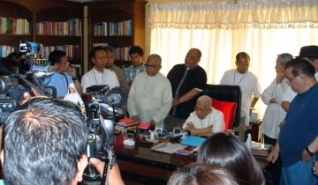 Cardinal Vidal, bishops tell President Aquino, Binay, entire government to resign