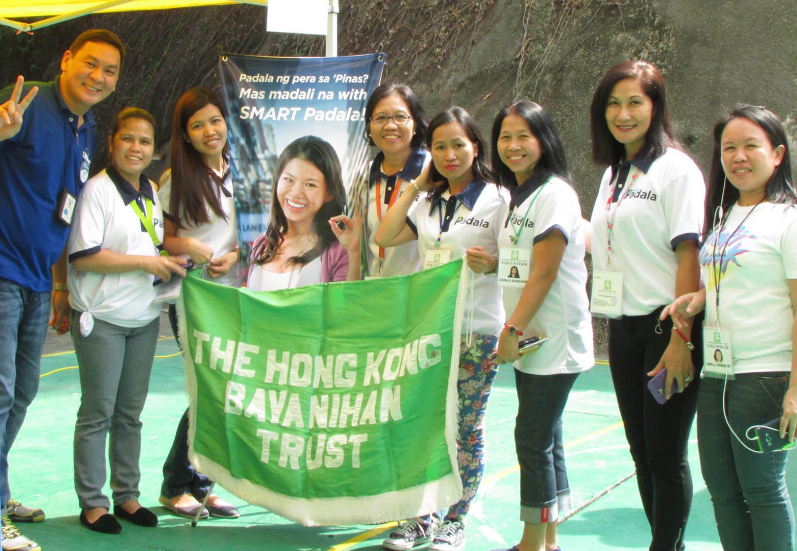 OFWs can start their own businesses with TackThis! and Smart Padala