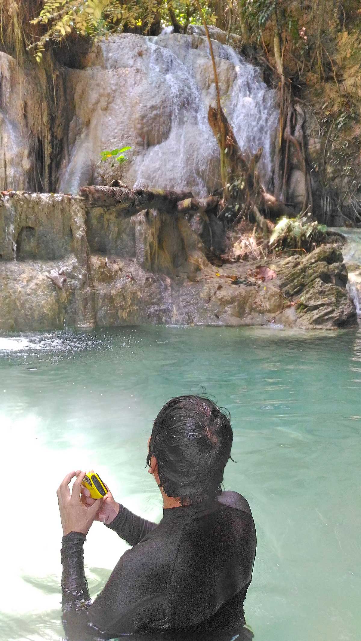 Aguinid Falls