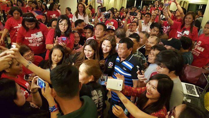 Duterte, One Cebu seal alliance; Cops catch former election officer in Toledo office; Capitol touts corruption-free admin — Cebu News Digest for April 21