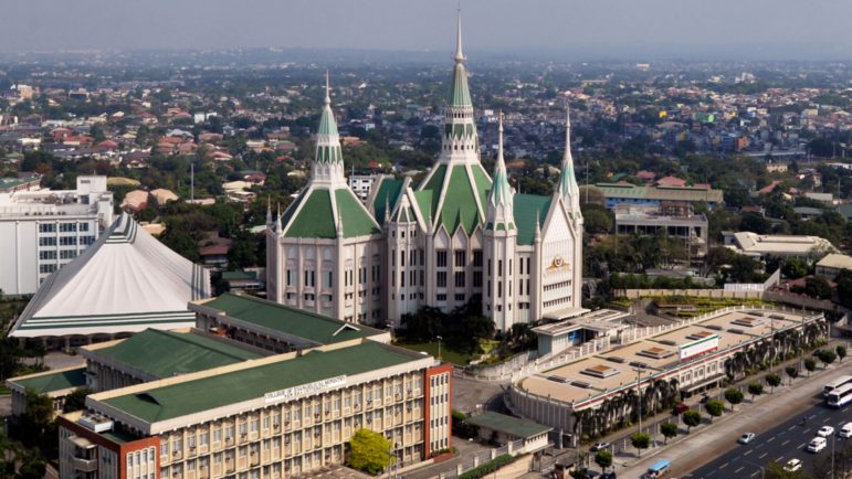 LOCAL CHOICES. Iglesia Ni Cristo, which boasts of bloc voting, has reportedly endorsed Tomas Osmena and Hilario Davide. (Photo from iglesianicristo.net)