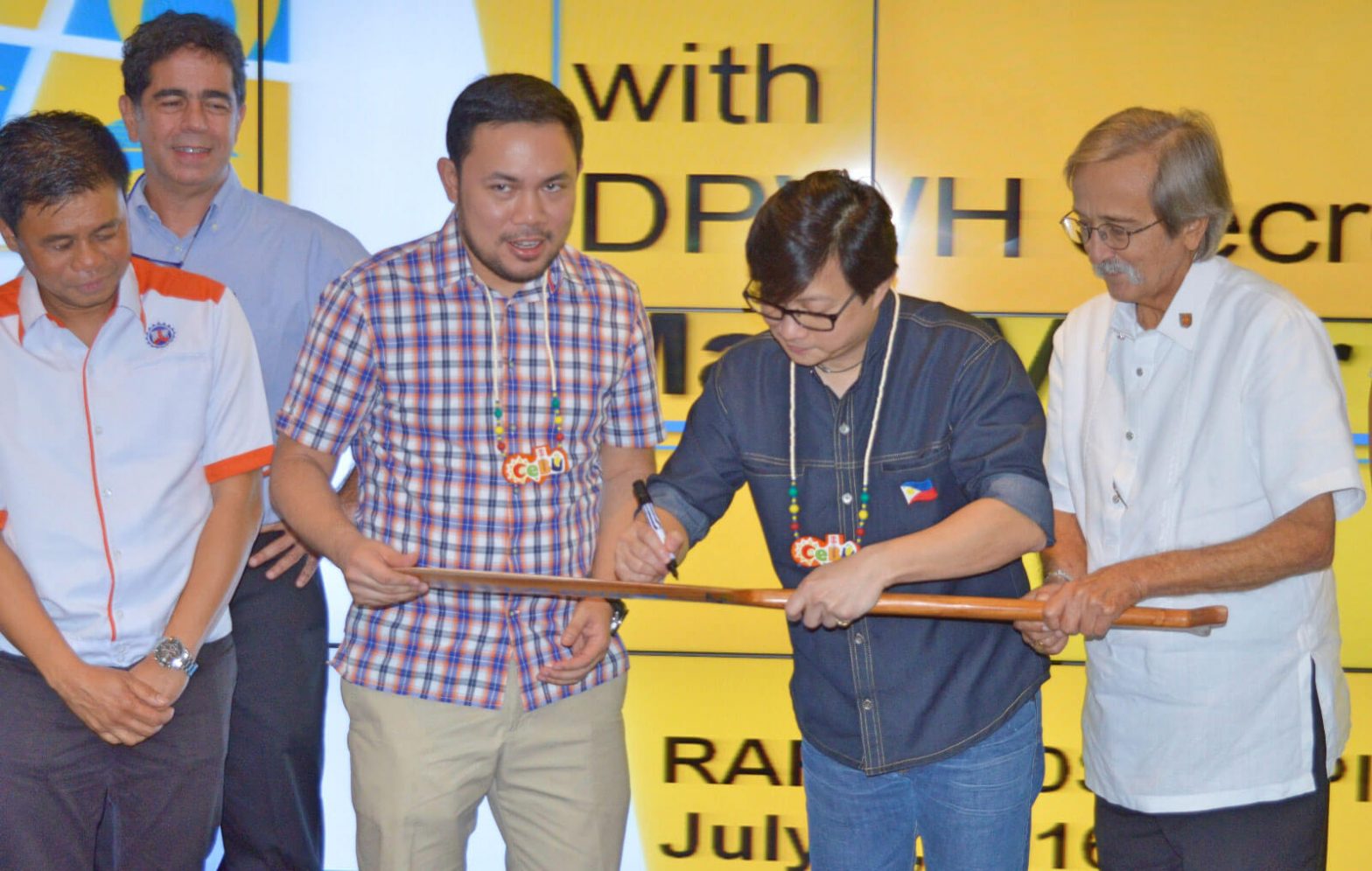 We’ll deal with flooding, Sec. Villar assures Cebu leaders
