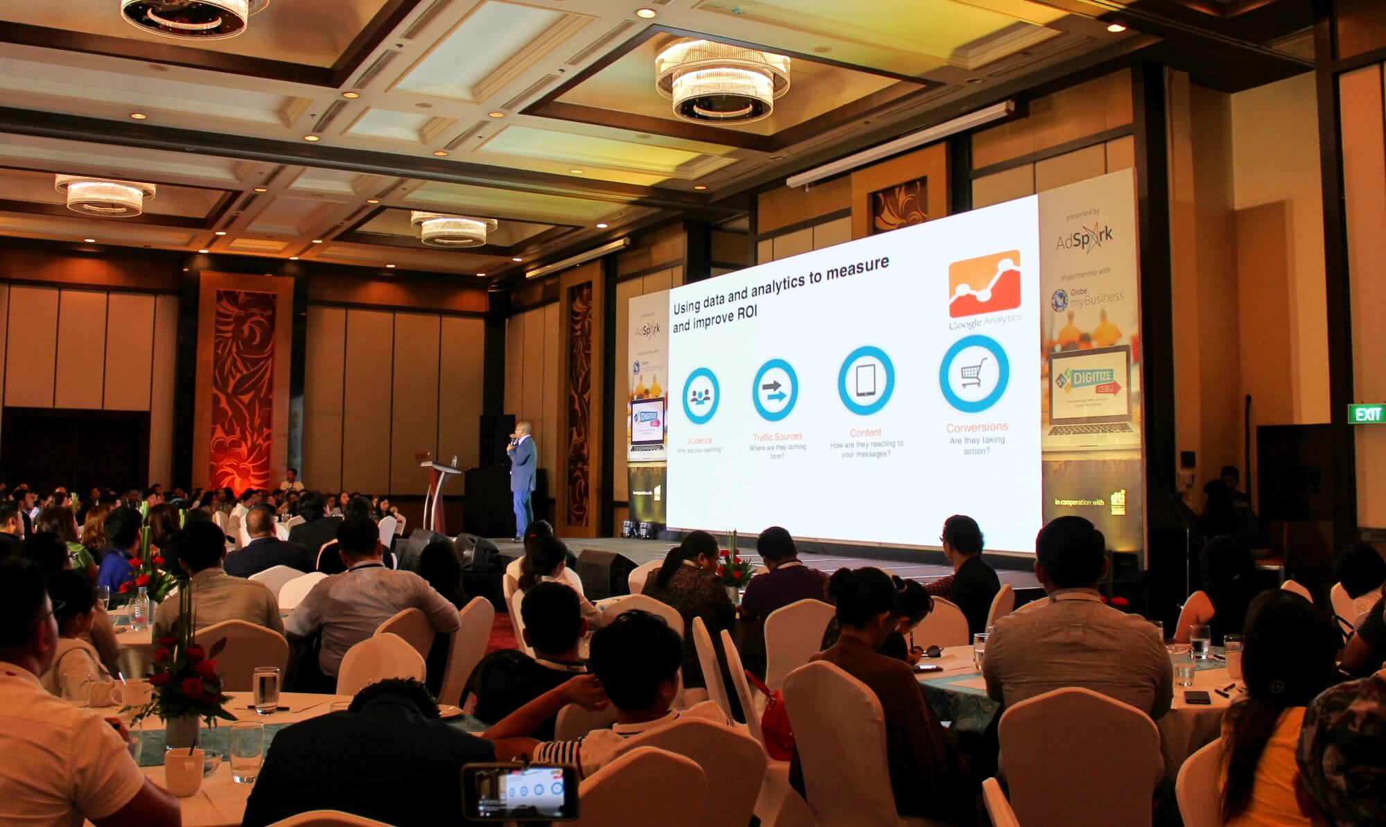 Tap digital to boost business growth in a mobile-first Philippine market, Google official tells Cebu SMEs
