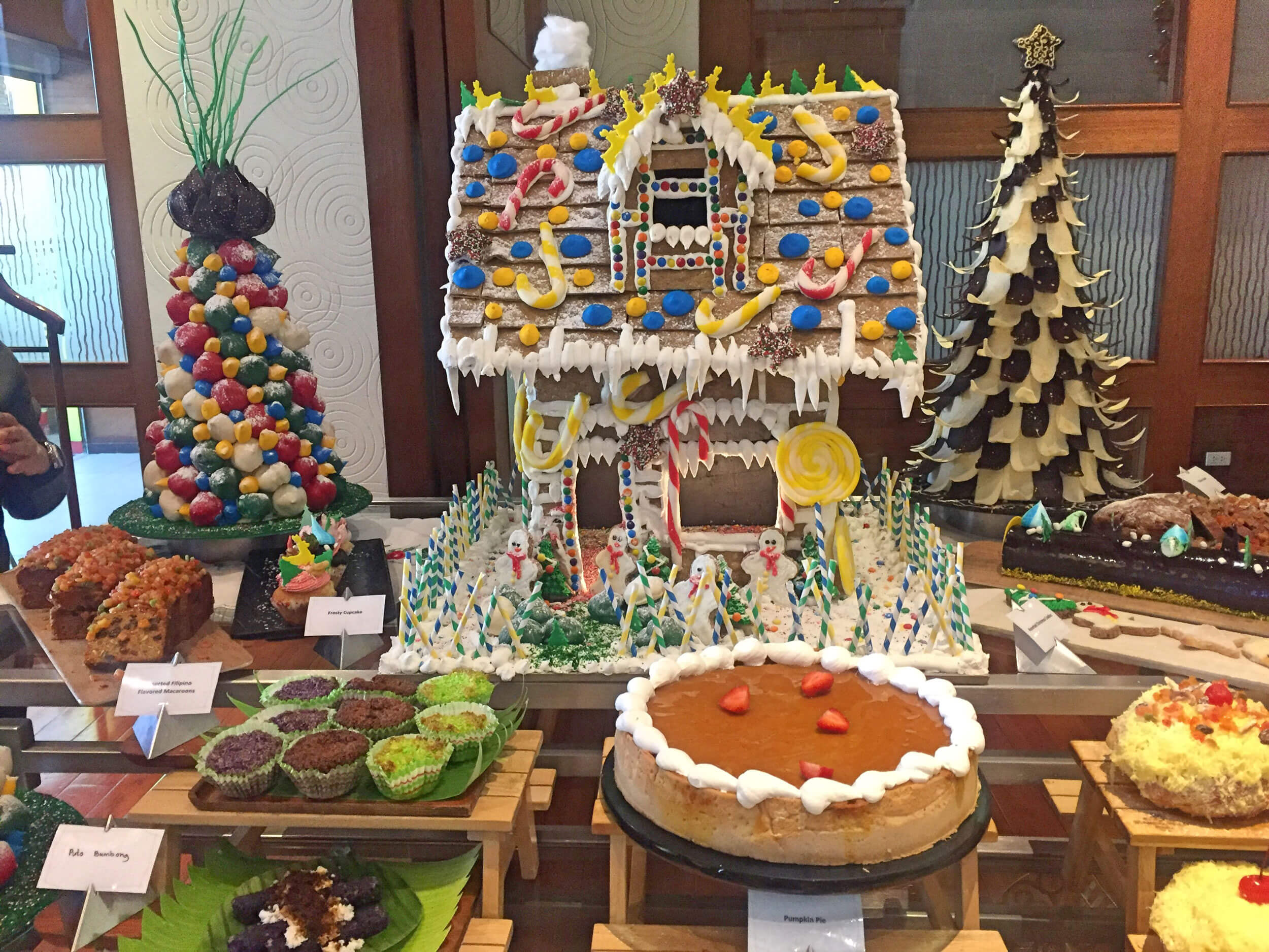 Marco Polo whips up holiday feast in Festive Buffet