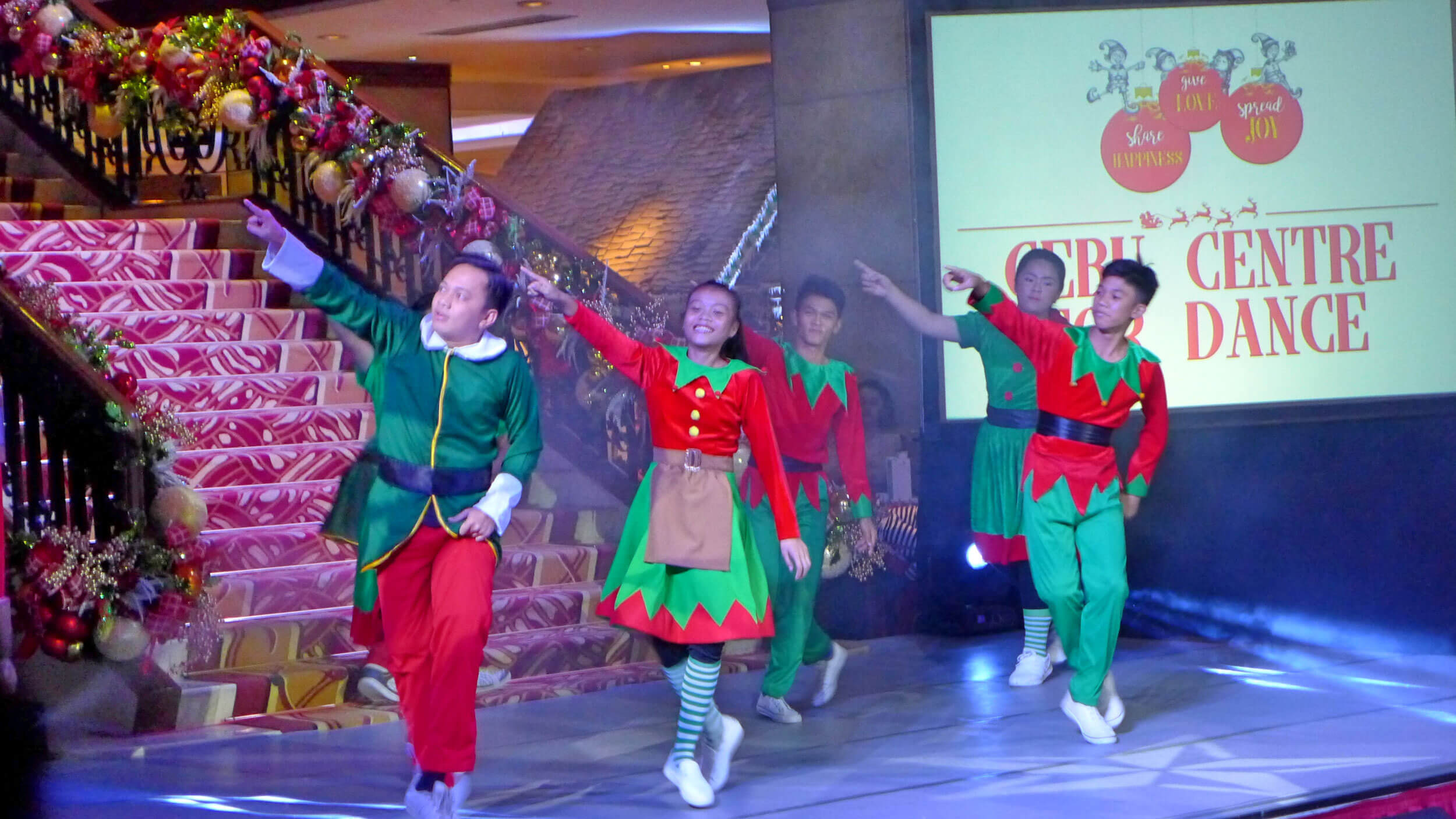 Marco Polo Plaza Tree of Hope