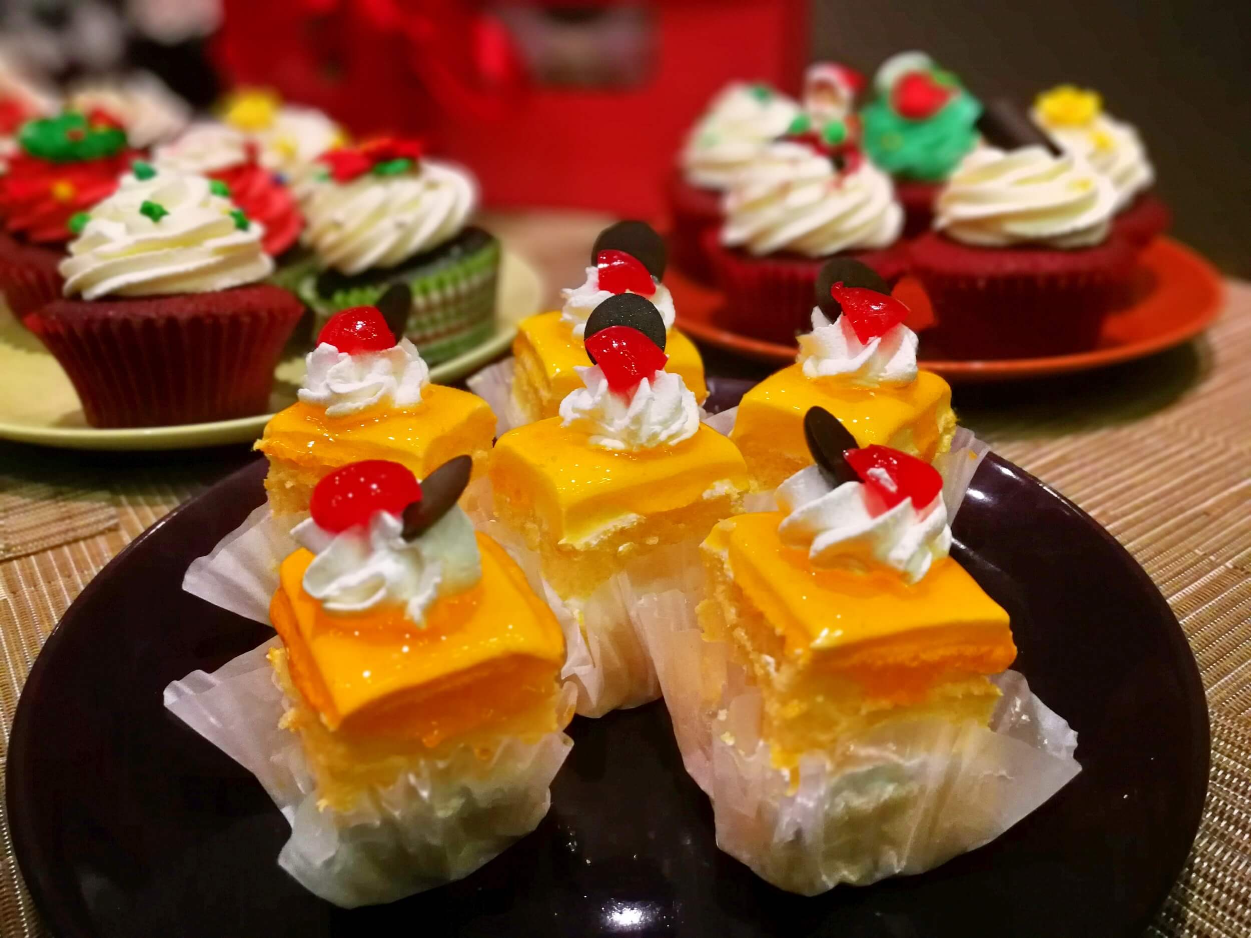 QCafe at Golden Prince Hotel & Suites