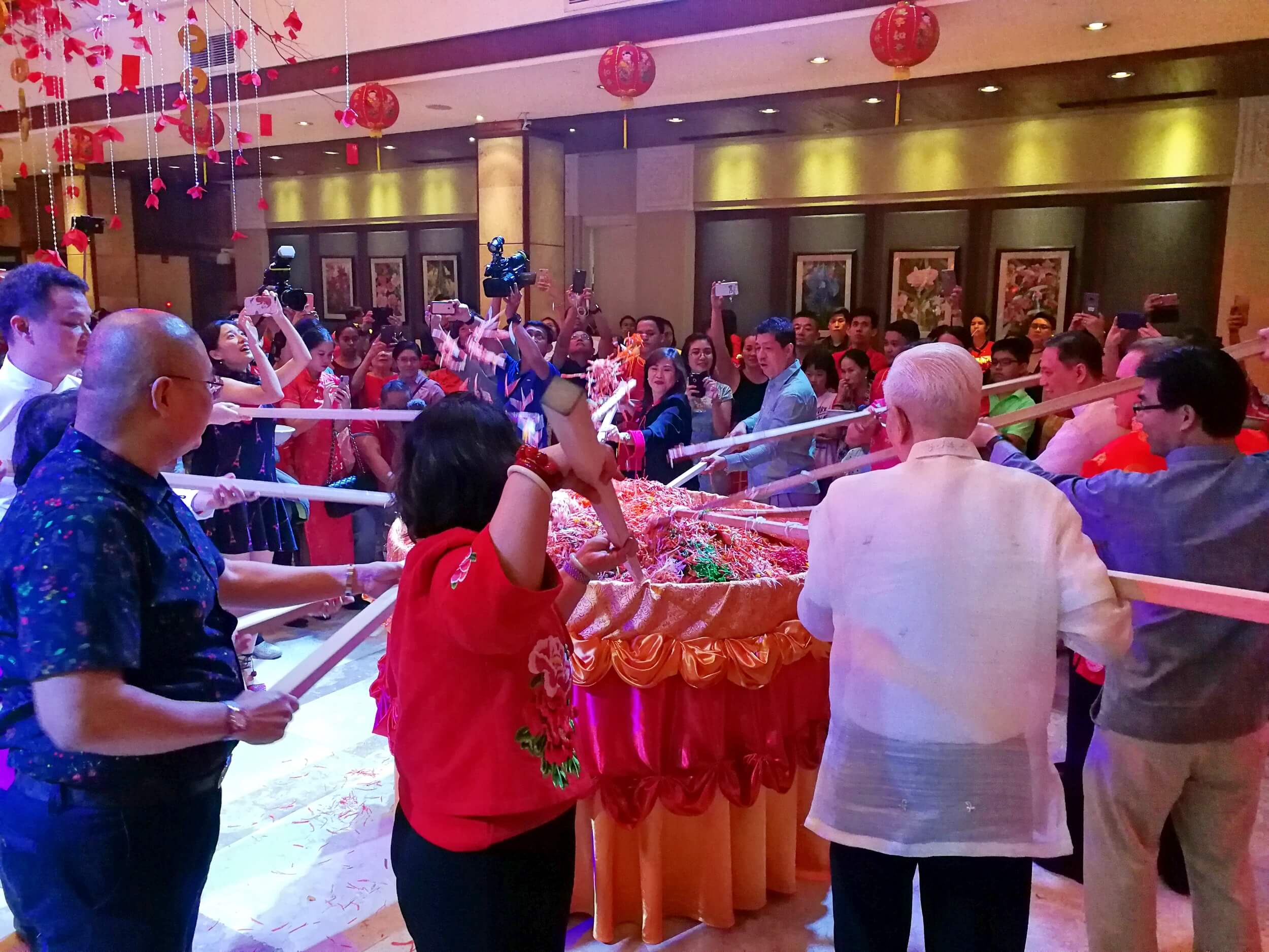 Marco Polo Cebu marks Chinese New Year 2018 with traditional ceremony, food fest