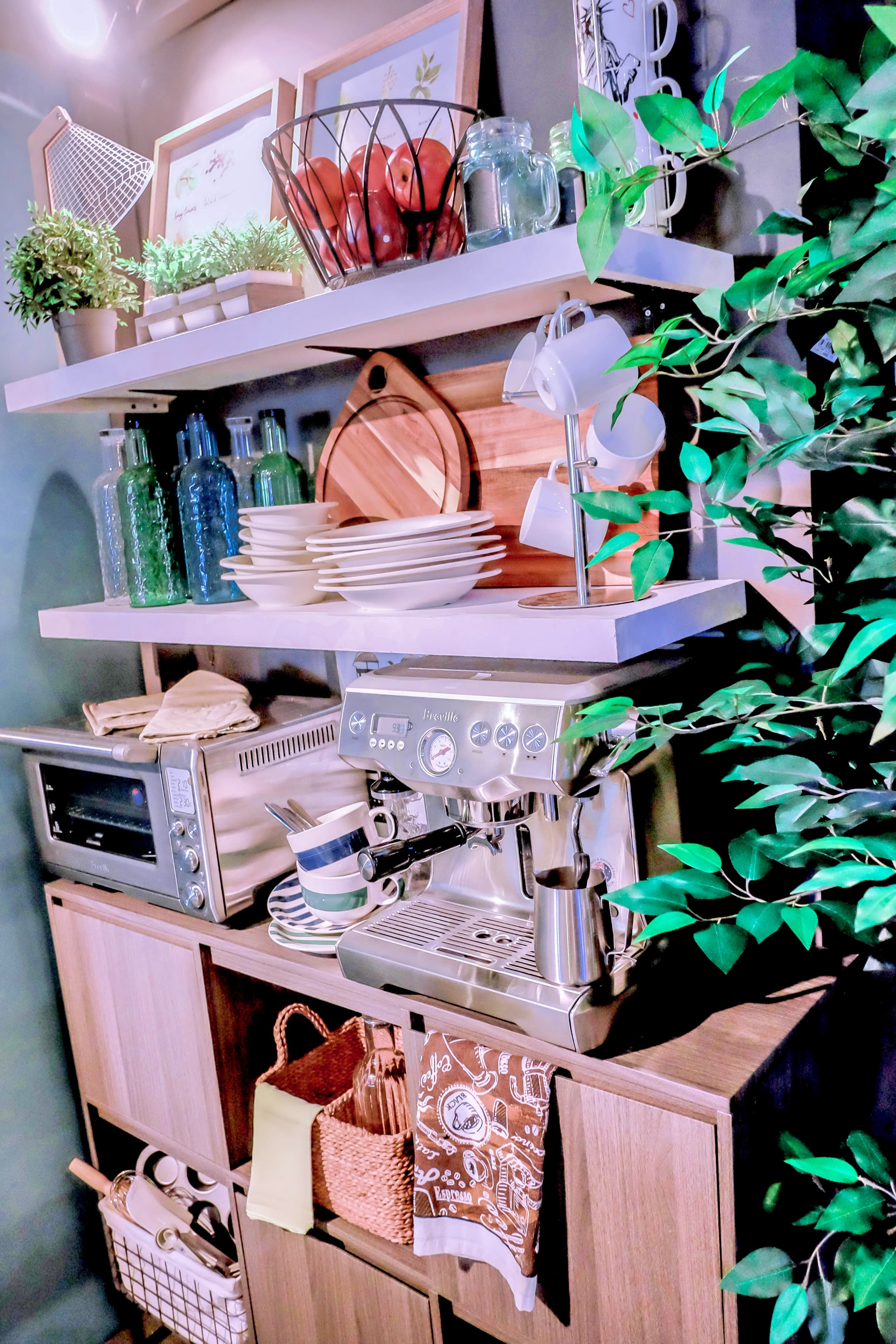 Kitchen by Janet Lo-Lee