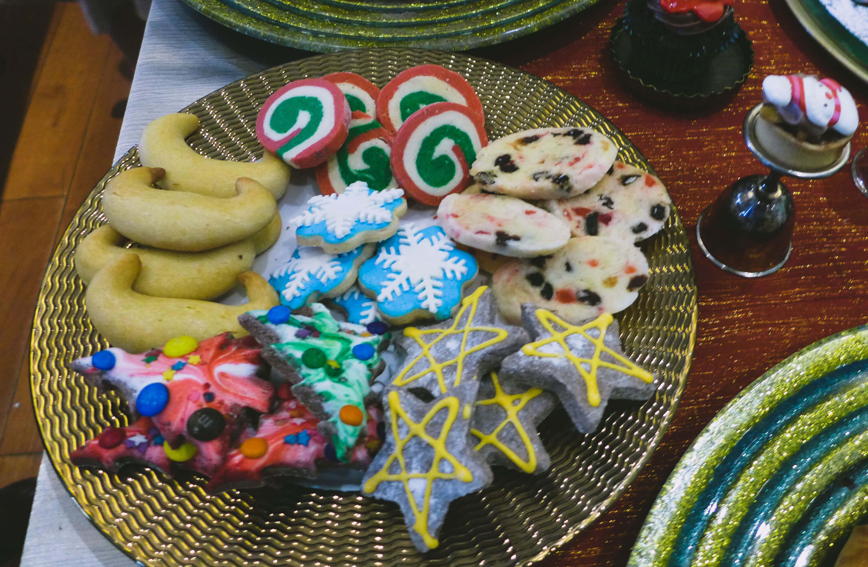 Cafe Marco Assorted Christmas cookies and biscuits