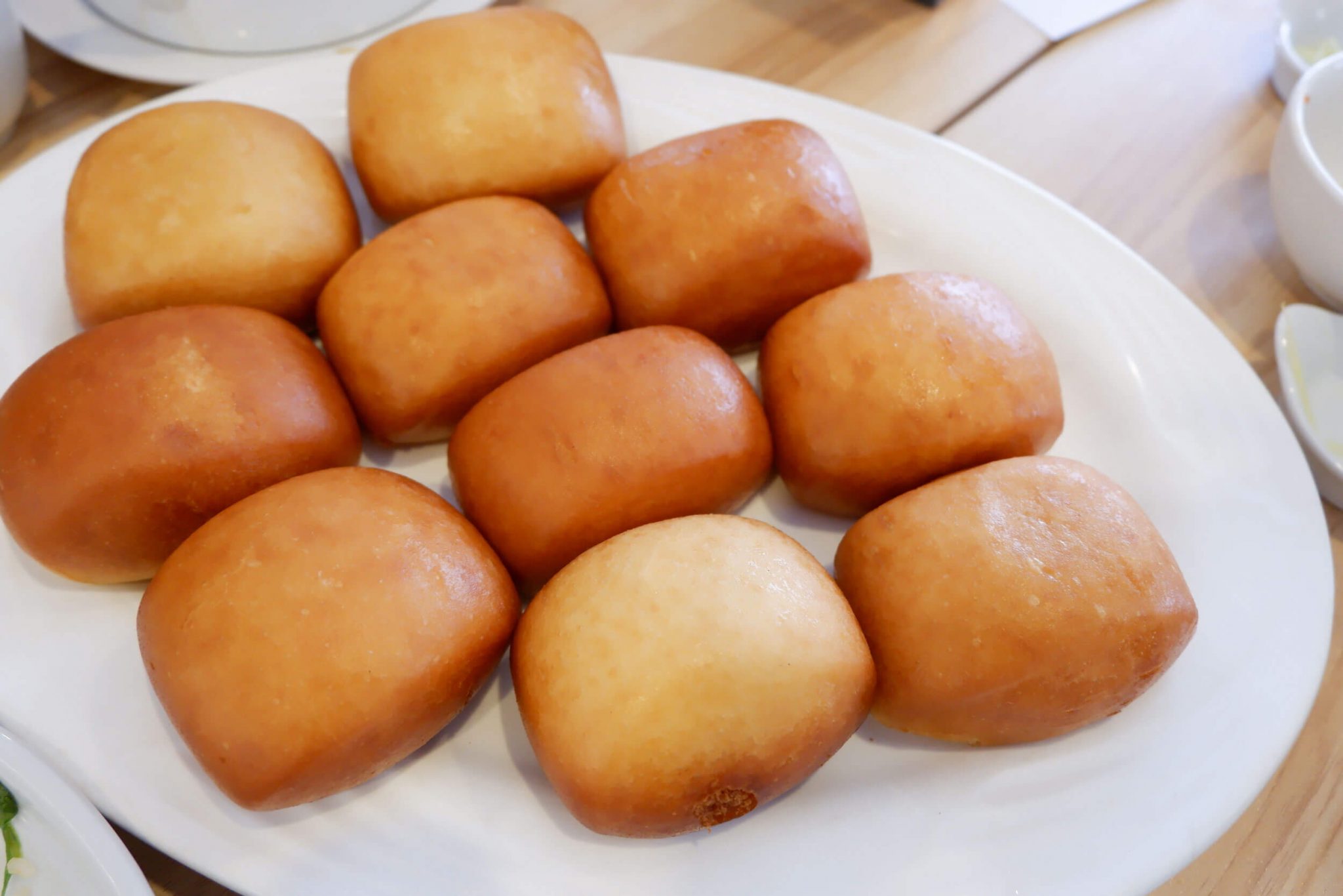 Tien Ma’s fried mantou has a special dip.