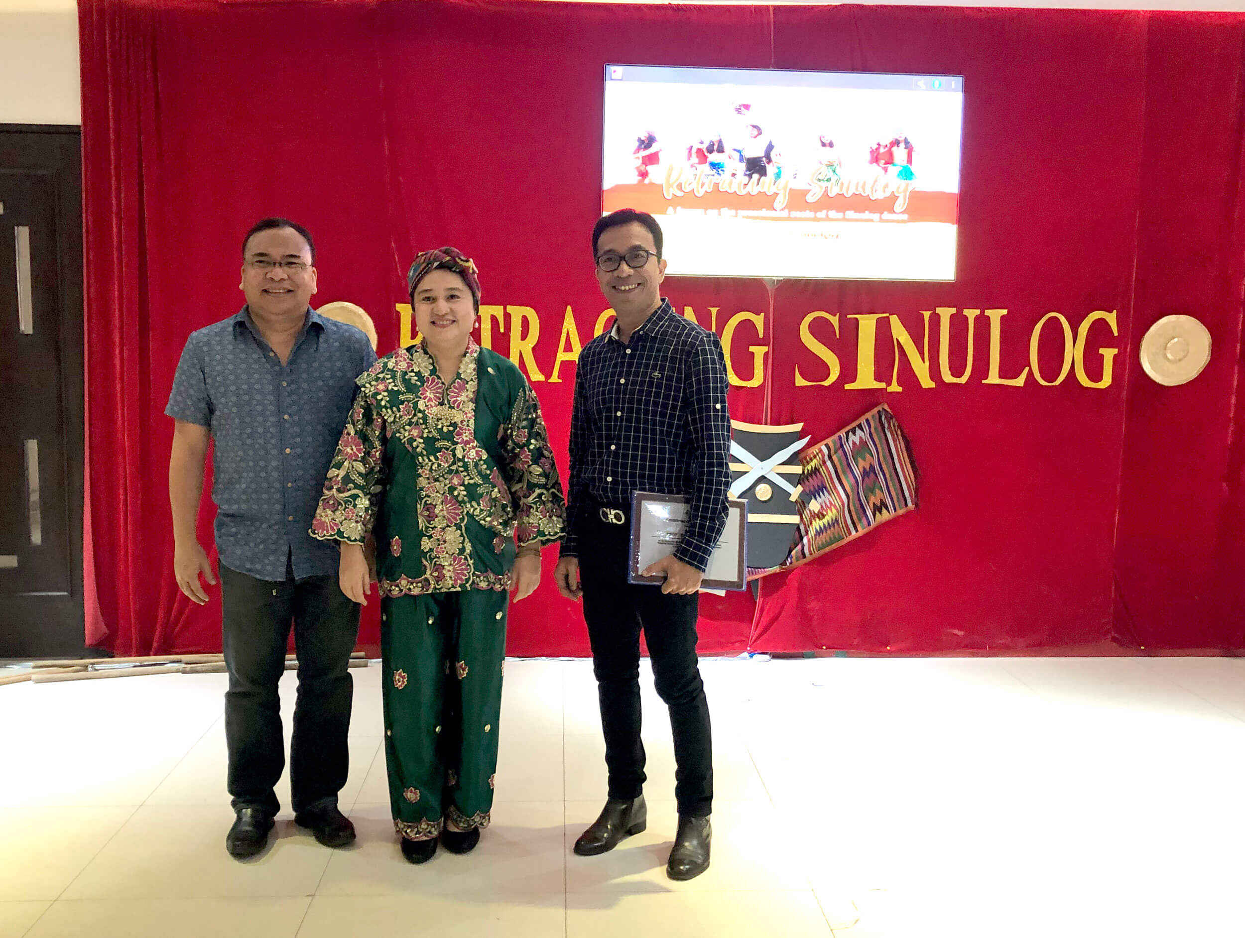 TRACING ROOTS OF SINULOG. (From left) Professor Jose Jose Eleazar Bersales, Caridad Guivelondo of Palm Grass Hotel, and Professor Darwin Absari after the forum on Sinulog held at the downtown Cebu City hotel that is known for its strong support of heritage and culture.