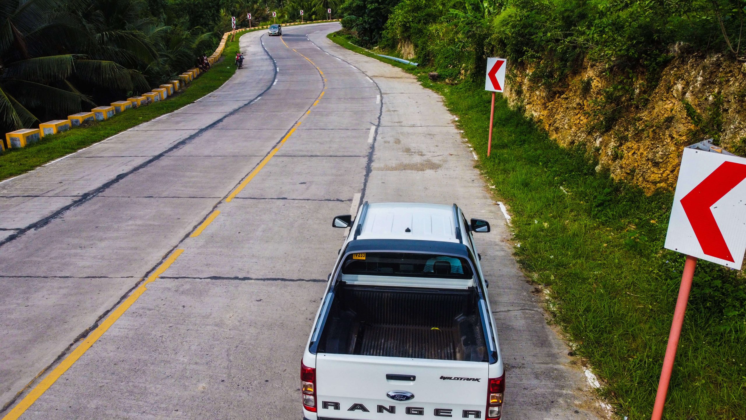 NORTHERN CEBU. Cutting across northern Cebu to Tabuelan and back.