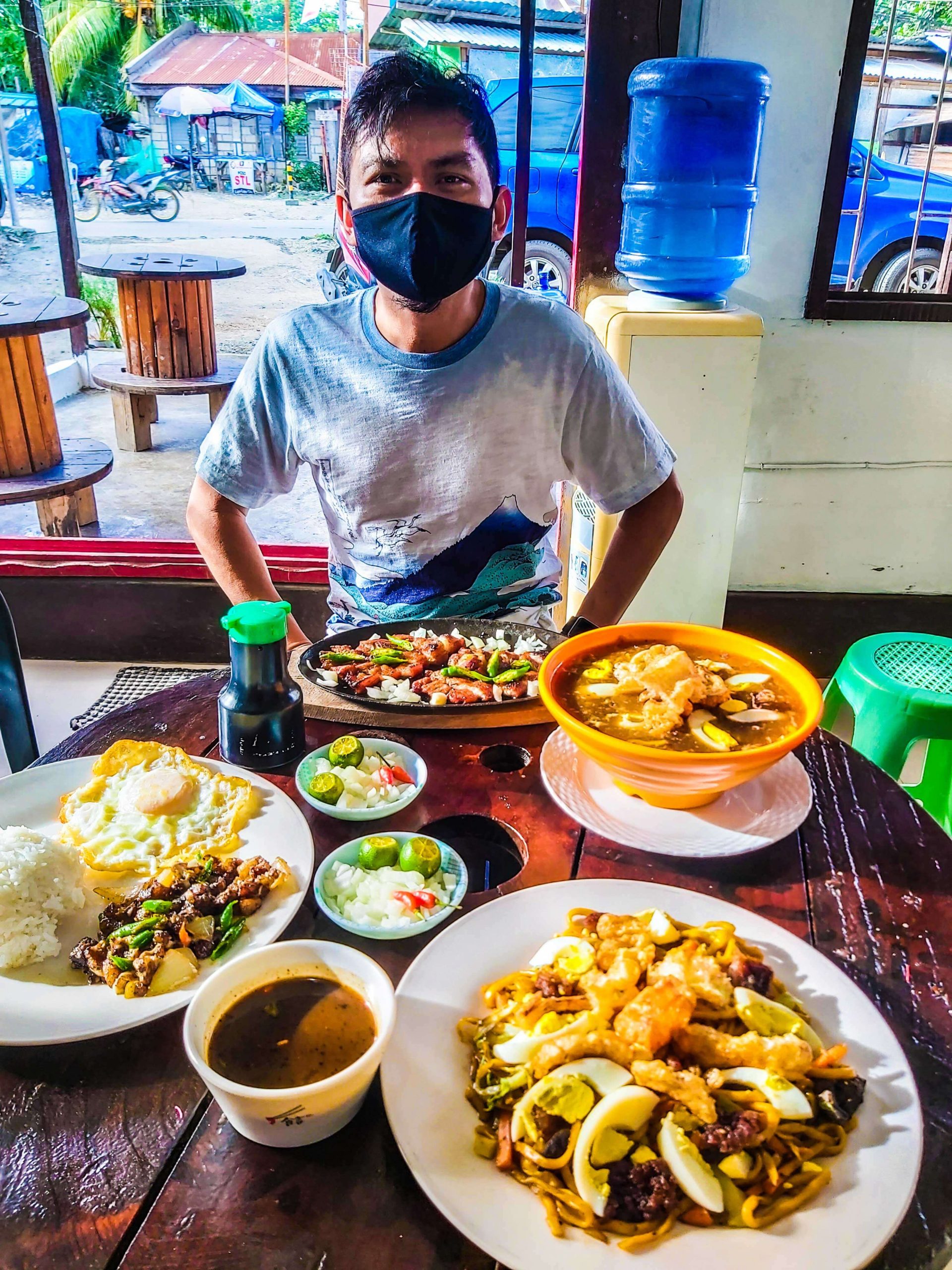 Lomi Boss is open air - which is perfect for the pandemic times that we're living in.