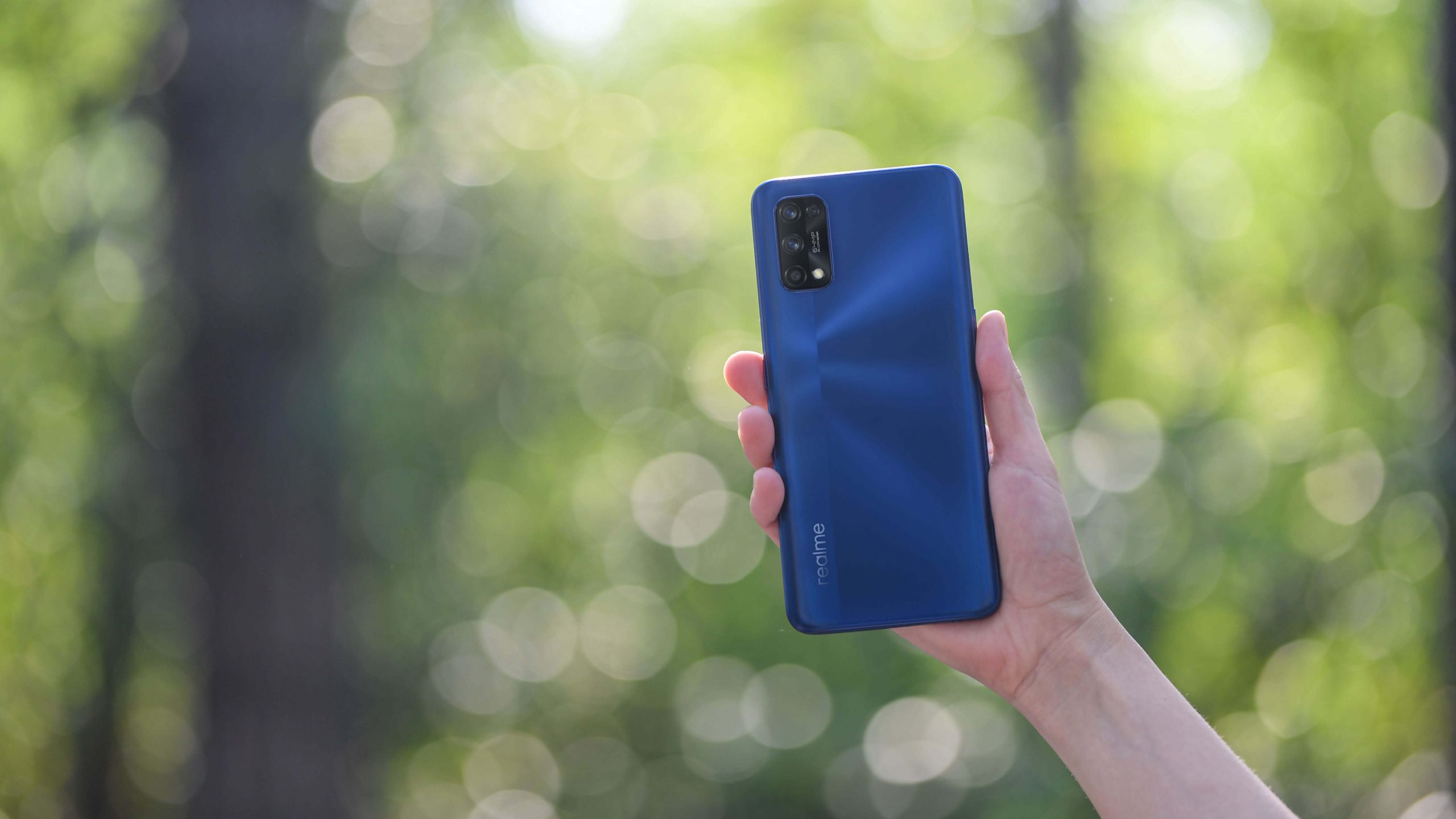 Get the realme 7 Pro as part of the discounted promo bundle.