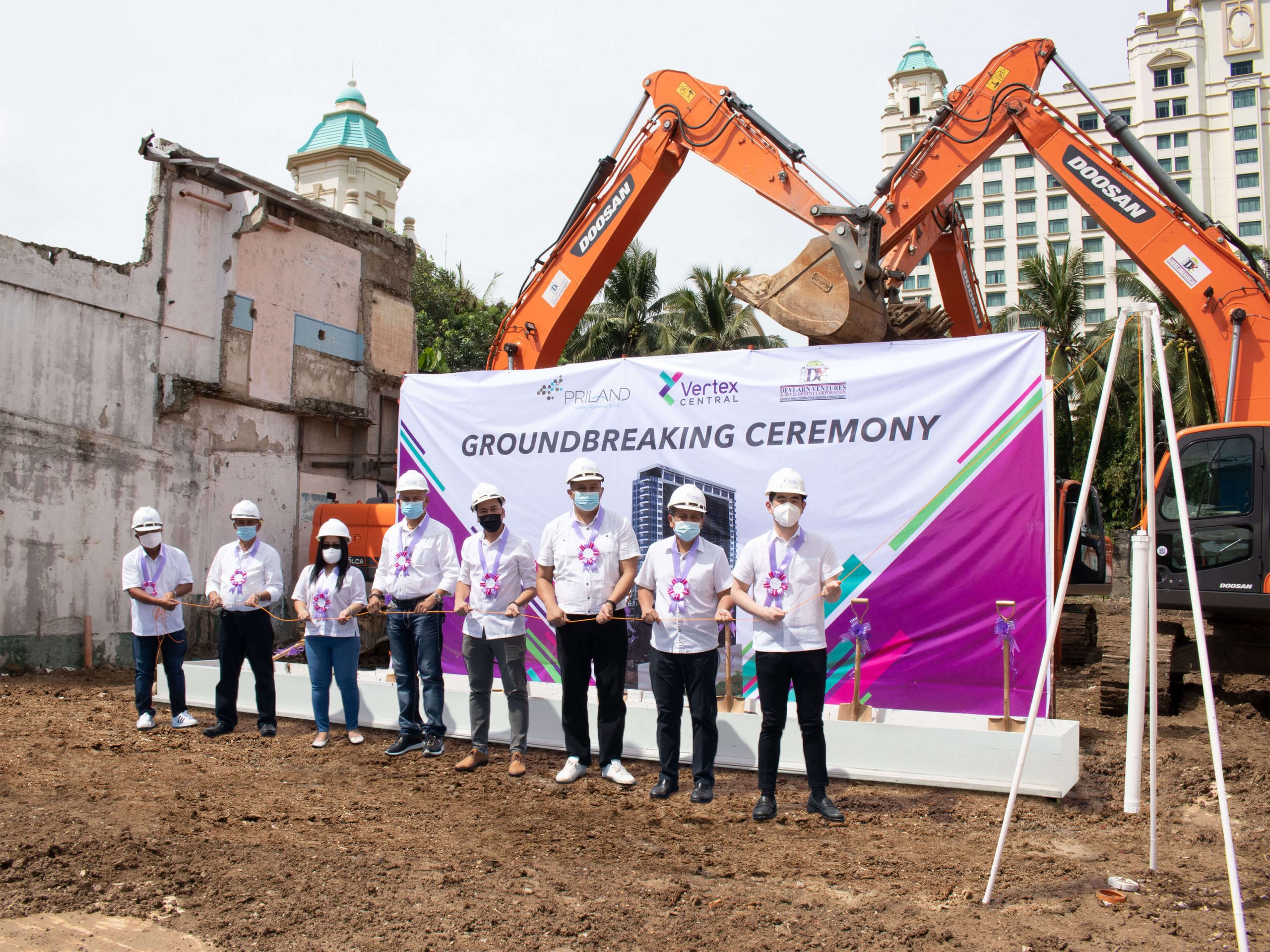 Priland Development Corporation President Ramon Carlo Yap (rightmost) leads the groundbreaking. From left: Devlarn Ventures and Development Corporation VP for Operations Reynaldo Eugenio, COO Eduardo Bagcat, VP for Admin and Finance Engr. Nathalie Vargas, CEO and President Engr. Deryl Vargas; Priland Development Corporation Planning and Design Manager Ar. Mark Inario, VP for Sales and Marketing Dudes Tuanquin, COO Marcelino Relampagos, and President Ramon Carlo Yap.