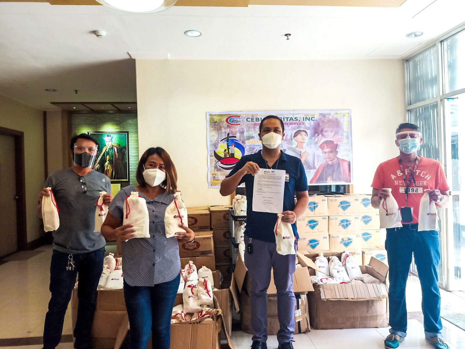PLDT, PBSP extend COVID-19 relief to indigent communities in Cebu