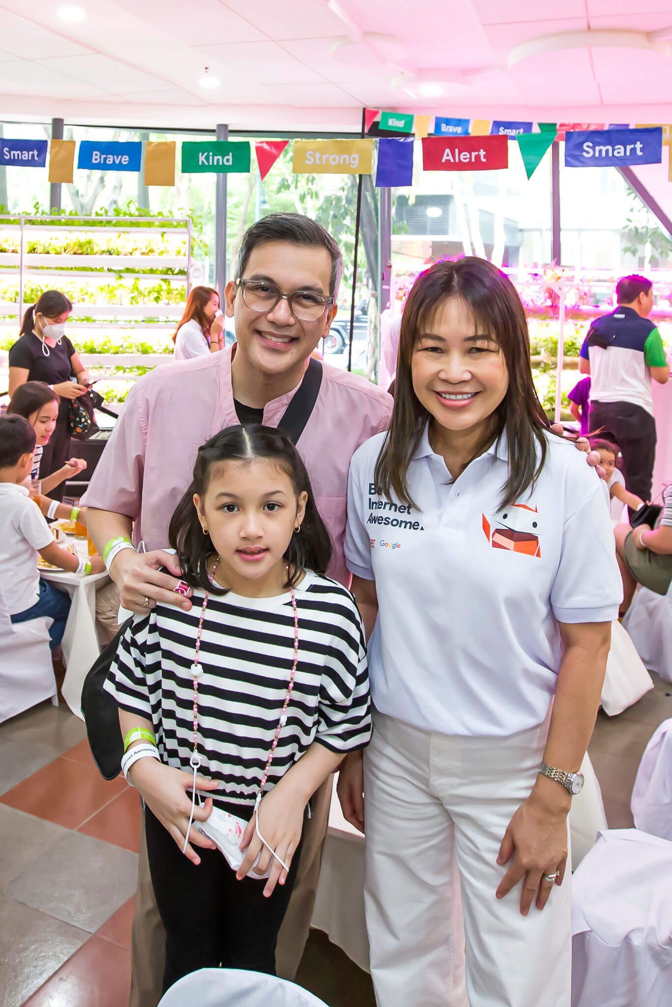 (From left) Actor, singer and writer Franco Laurel and daughter with PLDT Assistant Vice President and Head of Marketing PR.