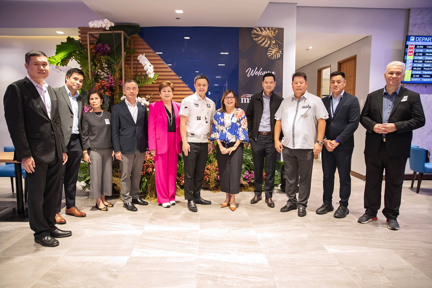 Key airline executives led by PAL President & COO Capt. Stanley K. Ng were in Cebu to lead the blessing of the new PAL domestic lounge.