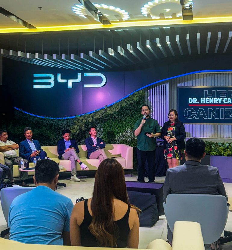 Spouses Dr. Henry Cañizares and Dr. Ianne Jireh Cañizares.
