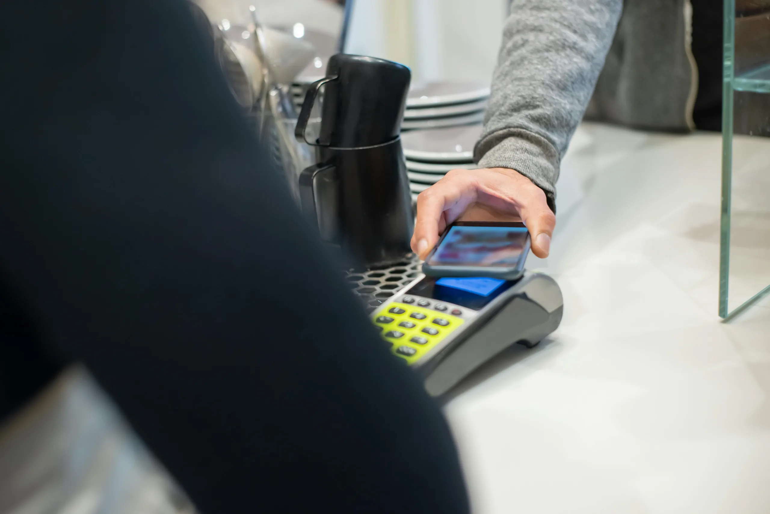 8 Practical Ways to Keep Your Spending in Check When Using an E-Wallet