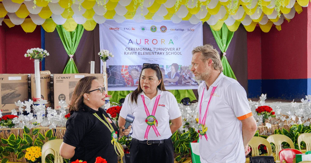 Jowelle Ann Cruz, Assistant Vice President for Impact Programs of Aboitiz Foundation, (middle) discusses the impact of AuroraPH with ING Hubs Philippines Head of Legal Mary Grace Torralba, and Wesley de Goede, COO Finance and People and Sustainability Executive Sponsor
